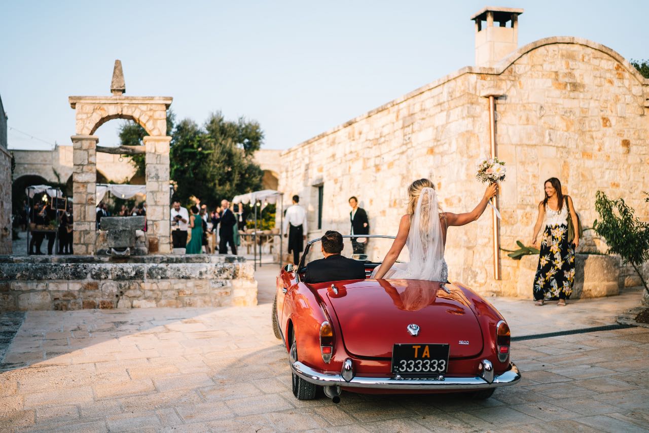 Masseria Grieco destination wedding like a movie in Puglia